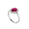 Anello con rosetta di zirconi Pearl - Rosso